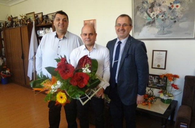 Кметът Пламен Стоилов празнува рожден ден