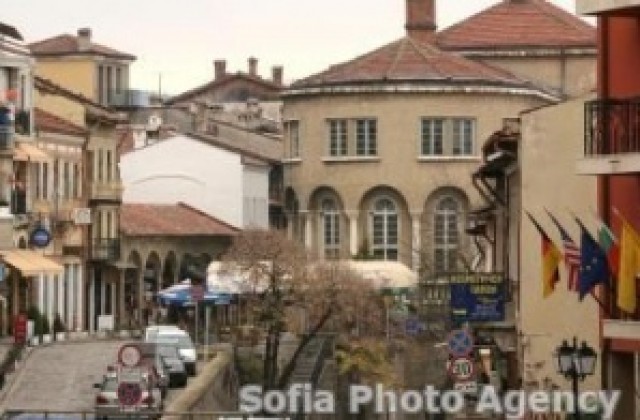 Пролетен пленер в Стария Търновград събира творци, ученици и деца