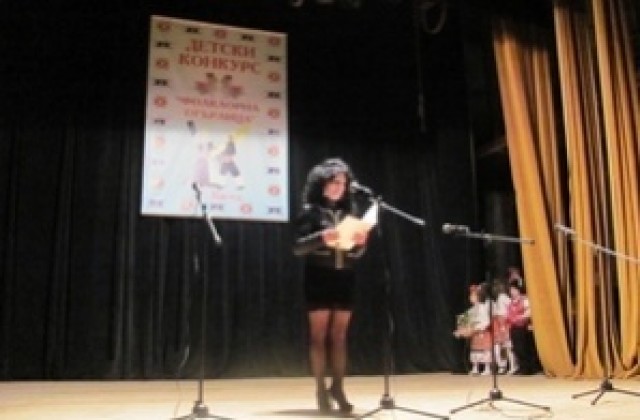 Националният конкурс „Фолклорна огърлица в Котел показва съкровищницата на българския фолклор