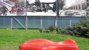 Единствената пейка неподвластна на времето и вандализма СНИМКИ