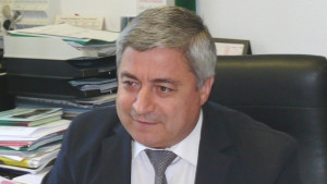 Президентът връчва орден Св св Кирил и Методий на члкор