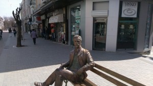 Уникален паметник се появи в центъра на Варна