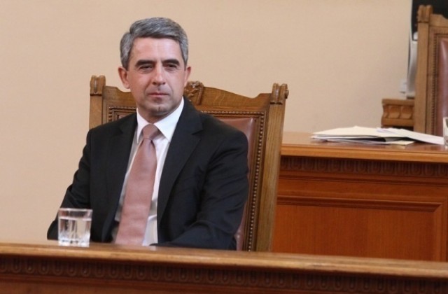 Плевнелиев свиква КСНС на 14 април