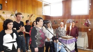 Подай ръка стана на 4 години
