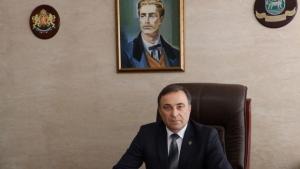 Кметът на Нова Загора с поздрав и благодарност към здравните