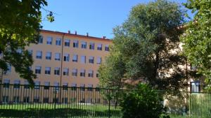 Трима са одобрените по програмата за финансиране на специализации към