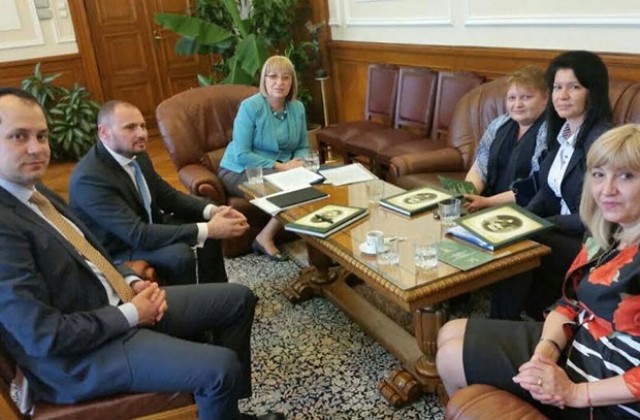 Проведоха среща в парламента за честването на Ботевите дни