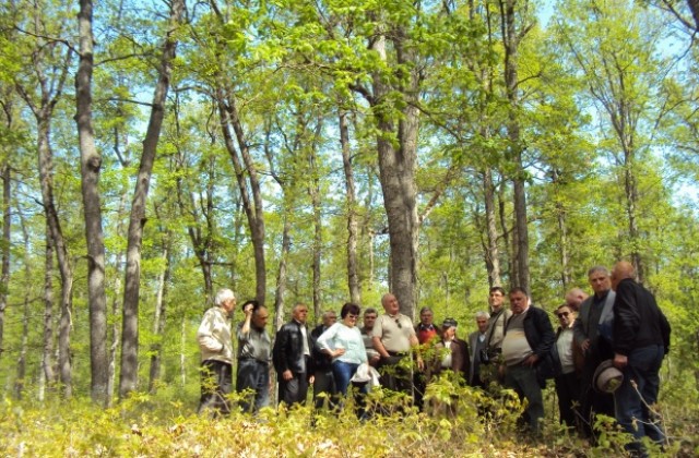 Лесовъди ветерани от Варненско отбелязаха Седмицата на гората