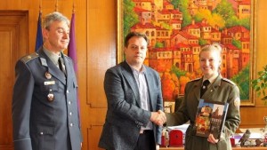 Курсантка от Кюстендил с парична стипендия от кмета на Велико