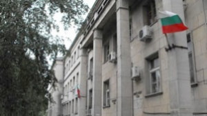 Граф Монте Кристо ученици и пенсионери в съда за Деня