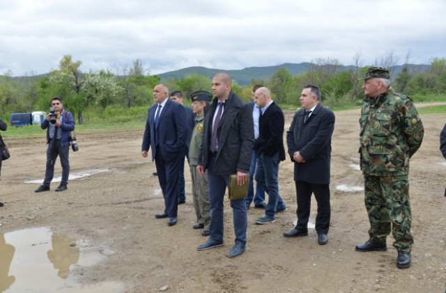 Кметът на Сливен Стефан Радев присъства на откриването на учение на „Ново село