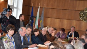 Кметът разпореди строг контрол при доставката на хранителни продукти в