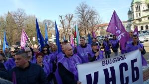 Синдикати дават безплатни консултации