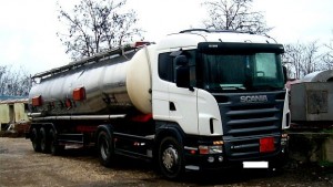 Митничари разкриха схема за нелегални доставки на горива