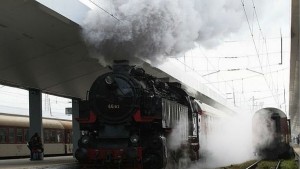 Наймощният парен локомотив Баба Меца на релсите за Лазаровден и