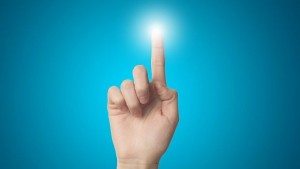 Нова система позволи на парализиран човек да ползва лъжица и