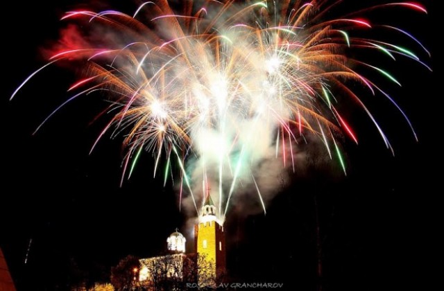 В. Търново посреща Великден на Царевец, 250 факли ще озарят небето в нощта на Възкресението