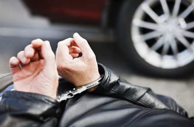 Задържаха педофил, блудствал с момчета в Свети Влас
