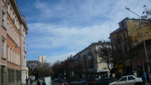 Ще лепят стикери на неправилно паркираните коли