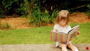 Читалня на открито в Нова Загора