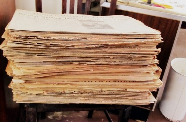 Стари вестници за нови книги. От „Черноморски фар”