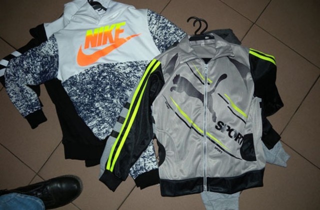 Иззеха ментата, имитиращи известни спортни марки