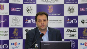 Община Велико Търново работи по нови проекти за Царевец и