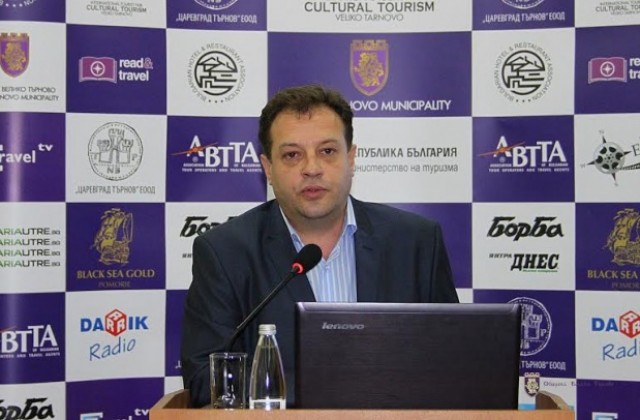 Община Велико Търново работи по нови проекти за Царевец и Трапезица