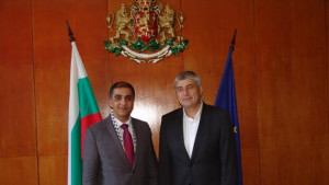 Областният управител проведе среща с посланика на Палестина