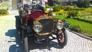 Рекорден брой участници в ретропарада в Сливен СНИМКИ