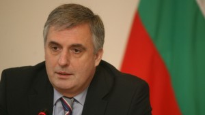 Ивайло Калфин Нямам намерение да се кандидатирам за президент