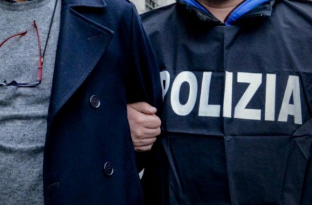 Облечени като разносвачи на пица полицаи арестуваха бос на Камората
