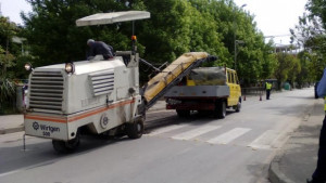 Започна поставянето на повдигнати пешеходни пътеки в Свищов