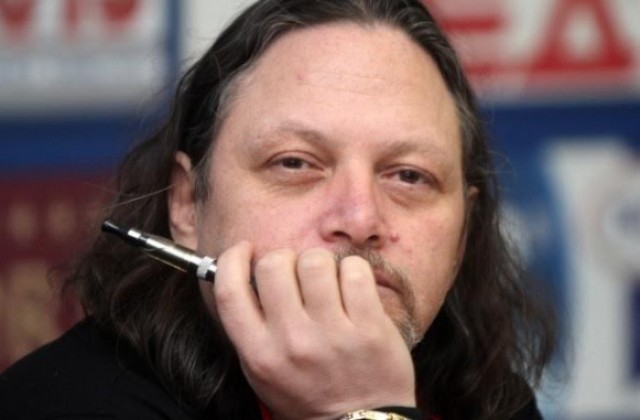 Нидал Алгафари представя книгите си в Свищов