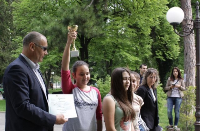 Старозагорски ученици показаха умения при справяне с бедствия и аварии