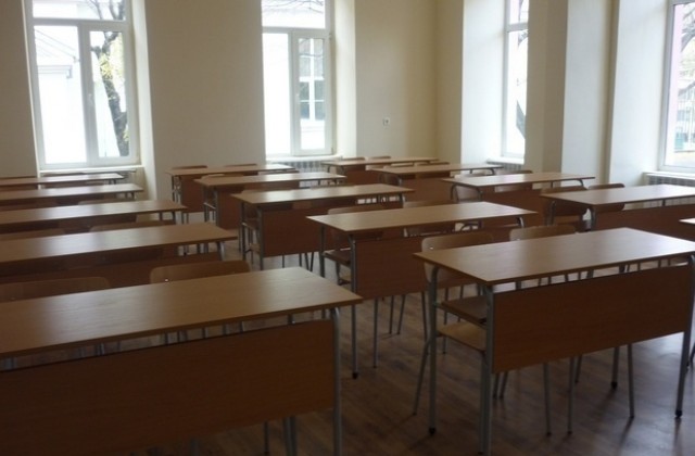 Извиняват отсъствията на учениците от „Аспарухово“