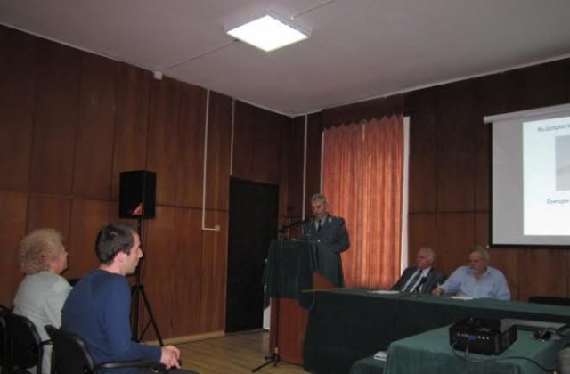 Ректорът на НВУ е новият председател на Българското астронавтическо дружество, клуб В. Търново