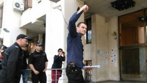 Съдът остави Петър НизамовПерата под домашен арест