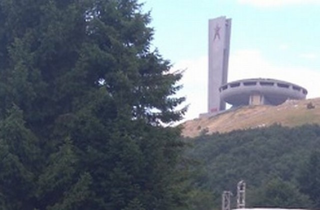 Паметникът на Бузлуджа - с нов живот чрез виртуалната реалност