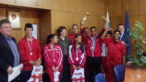 Кметът на Свищов поздрави лично спортистите от СУПЦ Овча могила