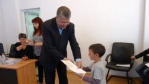 104 ученици със стипендии в община Тунджа