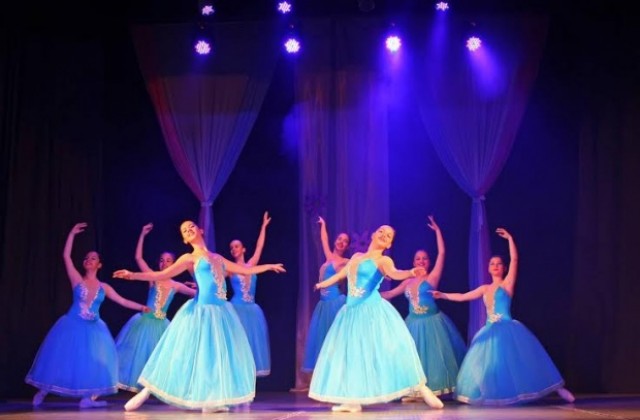 Балетен празник събра в Лясковец 150 деца