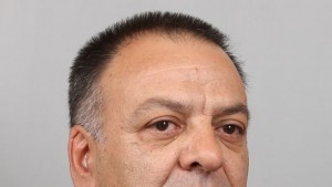 Шефът на въздухоплаването не е отстранен заради корупция