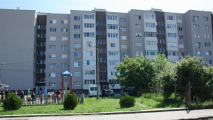 Откриха първия саниран блок в областта