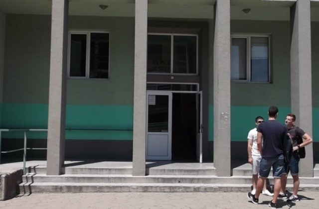 Благотворителна кампания в ПМГ „Д. Чинтулов Сливен