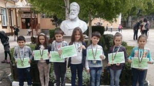 Учениците от НУ Христо Ботев отново на челни места в