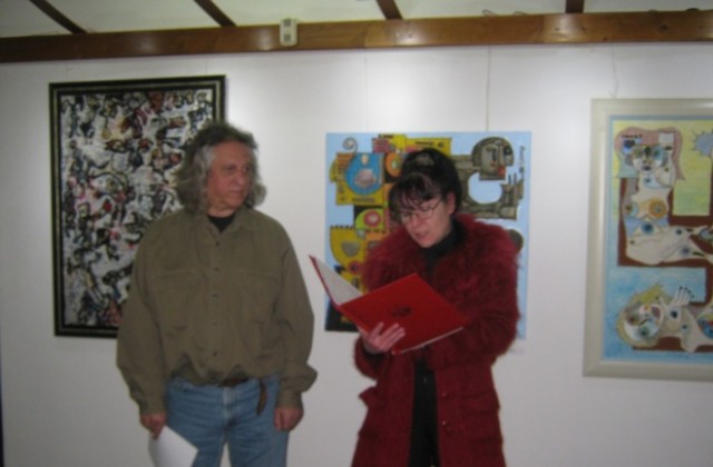 Изложбата Шарада на Калин Балев в Дупница