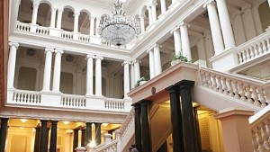 Журналисти Промените в изборния кодекс от ЗАСТРАШИТЕЛНИ ЗА ДЕМОКРАЦИЯТА до