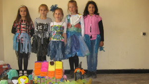 Ученици твориха в Еко арт