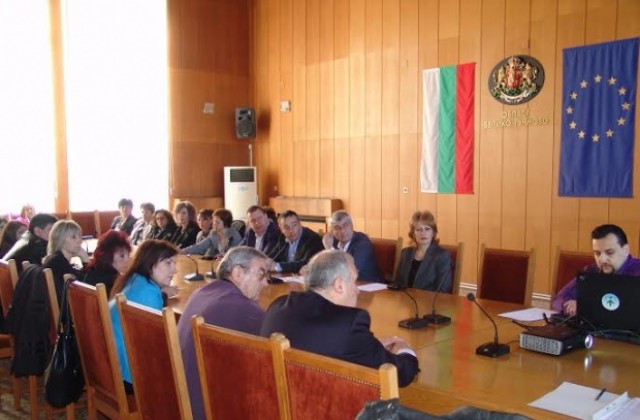 Представиха новата областна стратегия за социални услуги